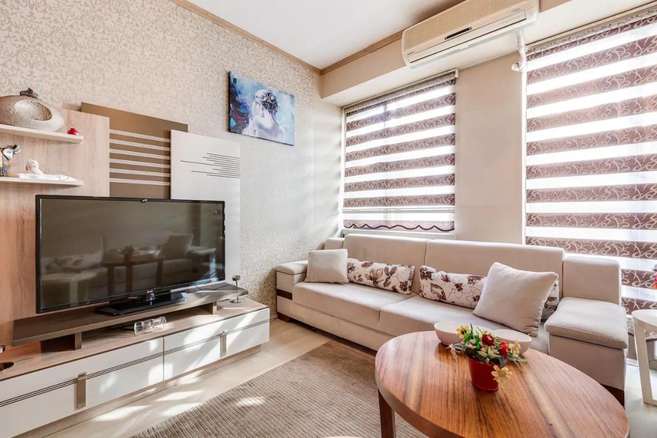 Downtown Two-Bedrom Apartment Тбілісі Екстер'єр фото